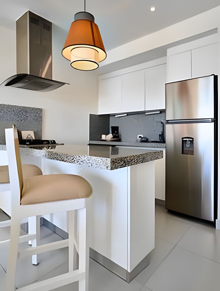 Caribbean Life Paradise, Beachfront Apartment