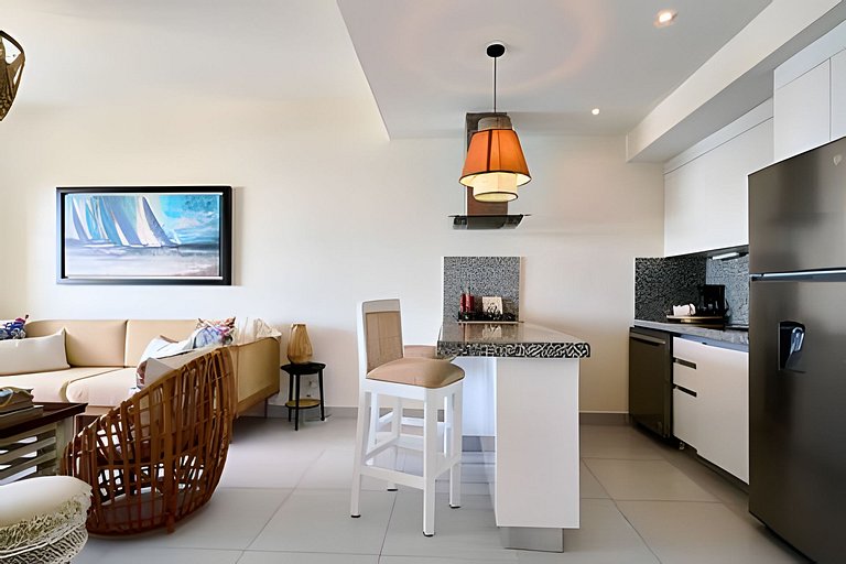 Caribbean Life Paradise, Beachfront Apartment
