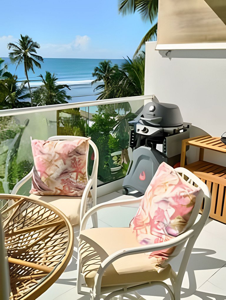 Caribbean Life Paradise, Beachfront Apartment