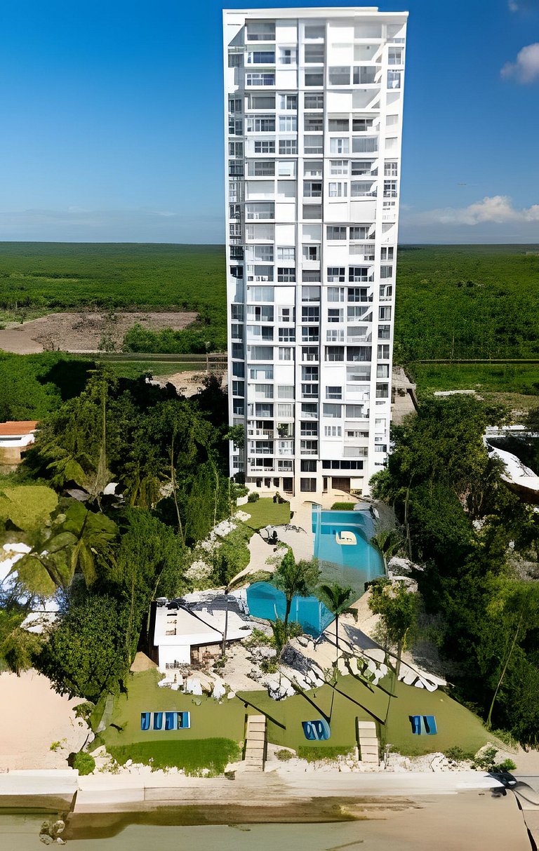 Caribbean Life Paradise, Beachfront Apartment
