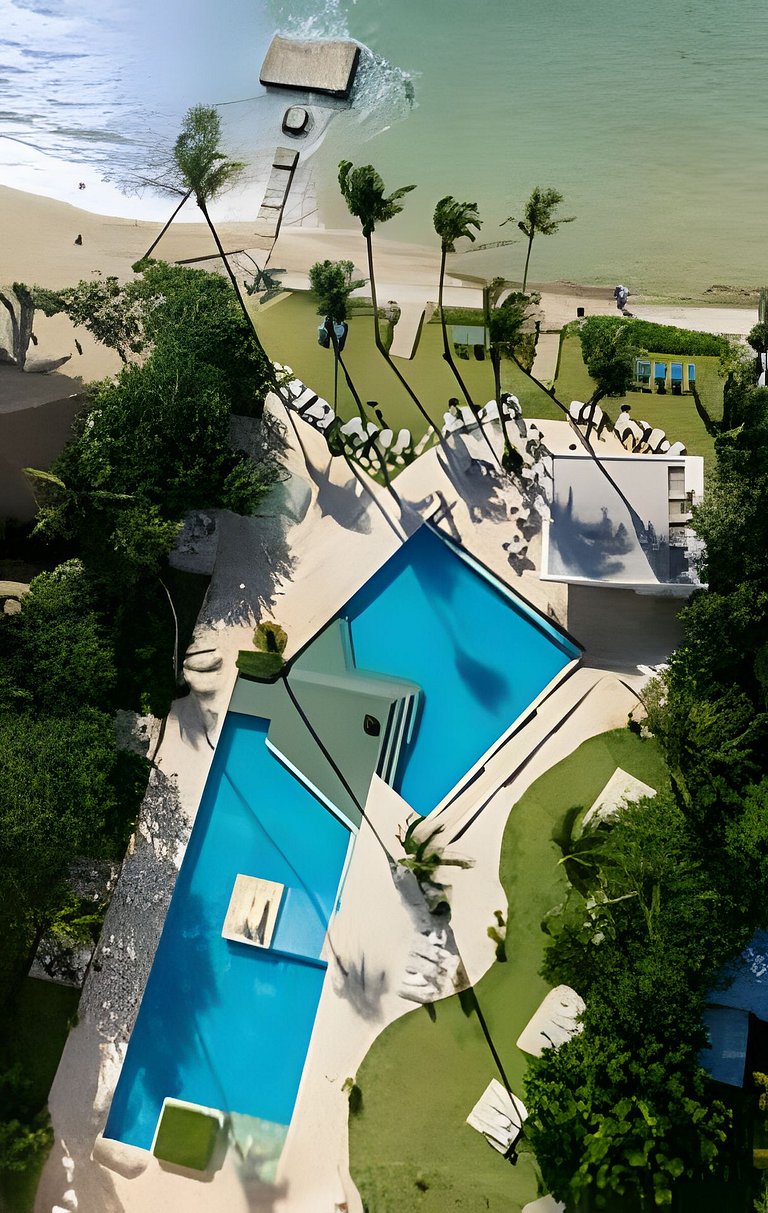 Caribbean Life Paradise, Beachfront Apartment