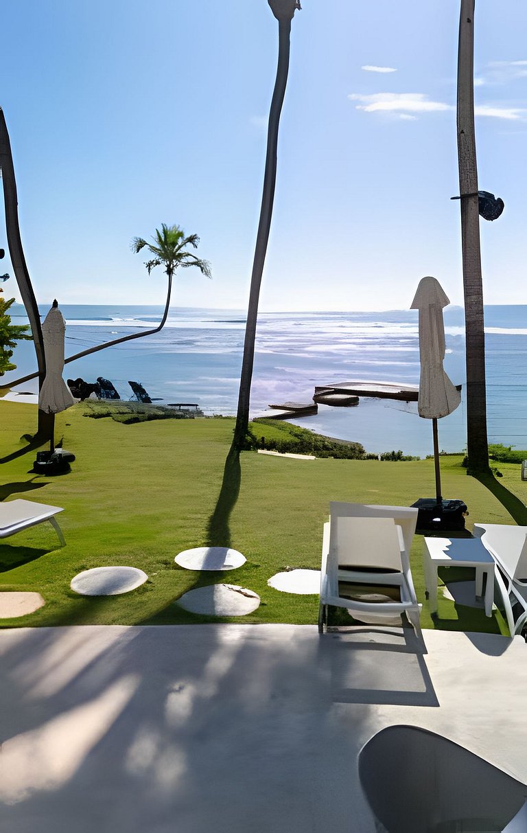 Caribbean Life Paradise, Beachfront Apartment