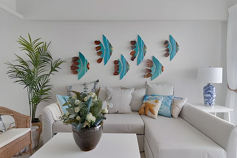 Caribbean Sunshine Breath Beachfront apt.