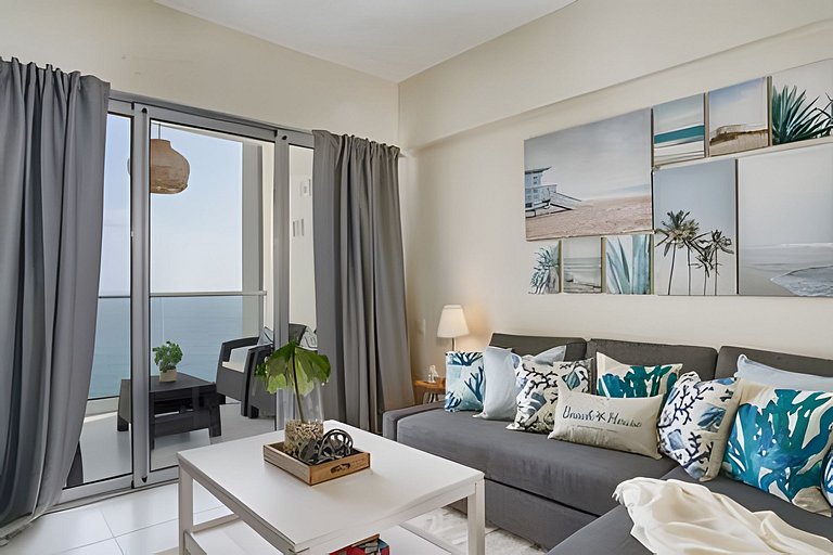 Caribbean Sea View Apt.on 19 level, a serene Stay