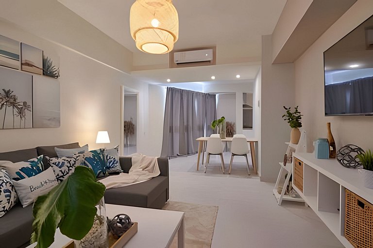 Caribbean Sea View Apt.on 19 level, a serene Stay
