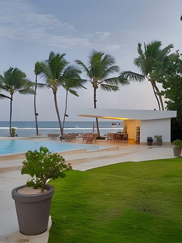 Caribbean Sea View Apt.on 19 level, a serene Stay