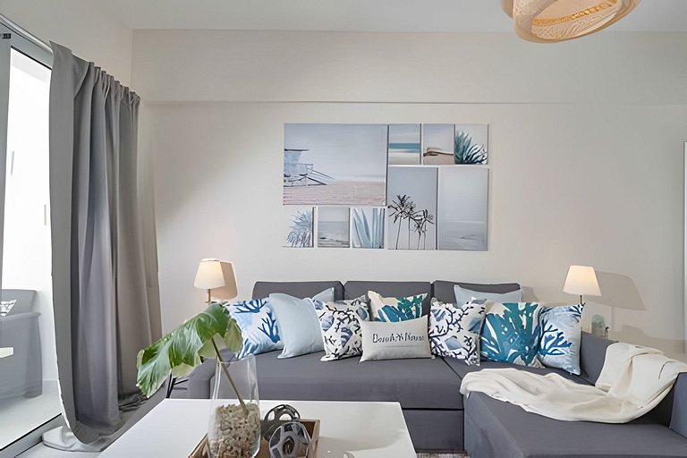 Caribbean Sea View Apt.on 19 level, a serene Stay