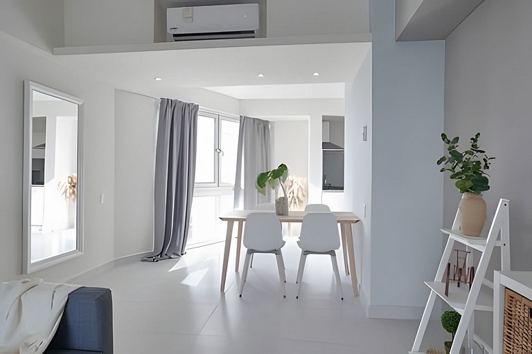 Caribbean Sea View Apt.on 19 level, a serene Stay