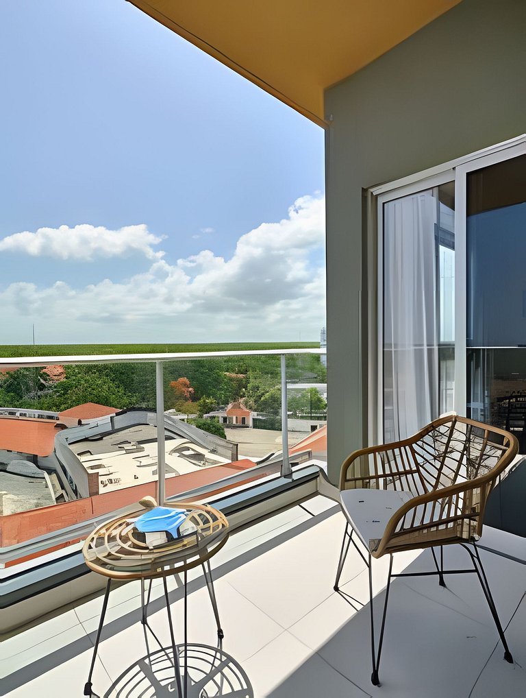 Come and Feel The Caribbean Breeze in 1-bdrm Apt.