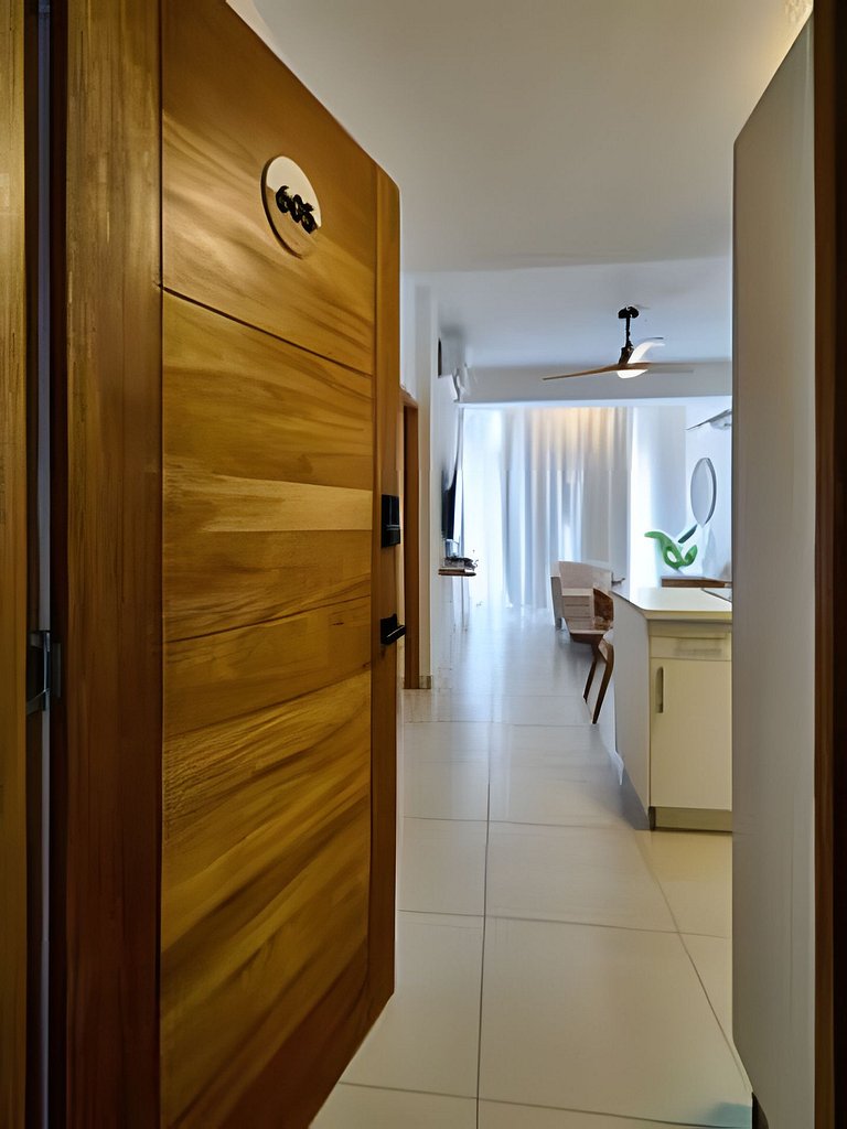Come and Feel The Caribbean Breeze in 1-bdrm Apt.