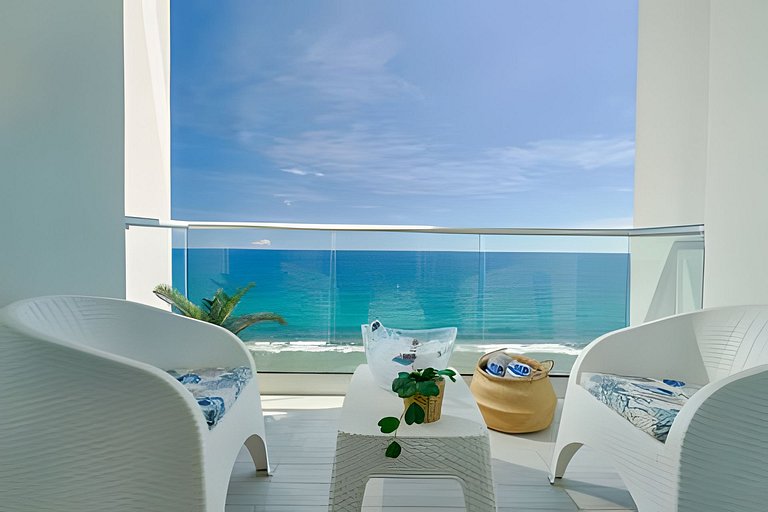 Caribbean Sea View Imperial Suite