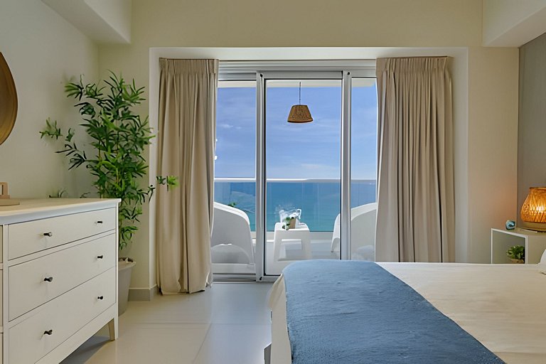 Caribbean Sea View Imperial Suite