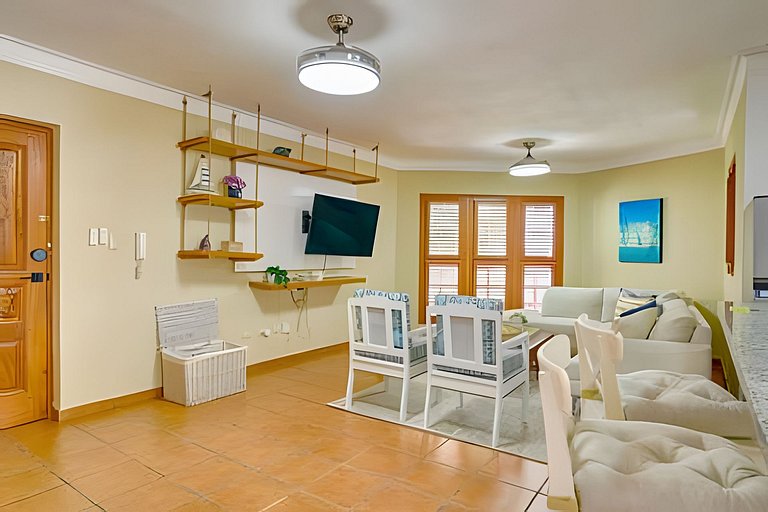 MCx2 · Caribbean Idyllic Vacation at Beachfront Apt.
