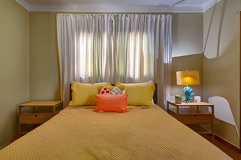 MCx2 · Caribbean Idyllic Vacation at Beachfront Apt.