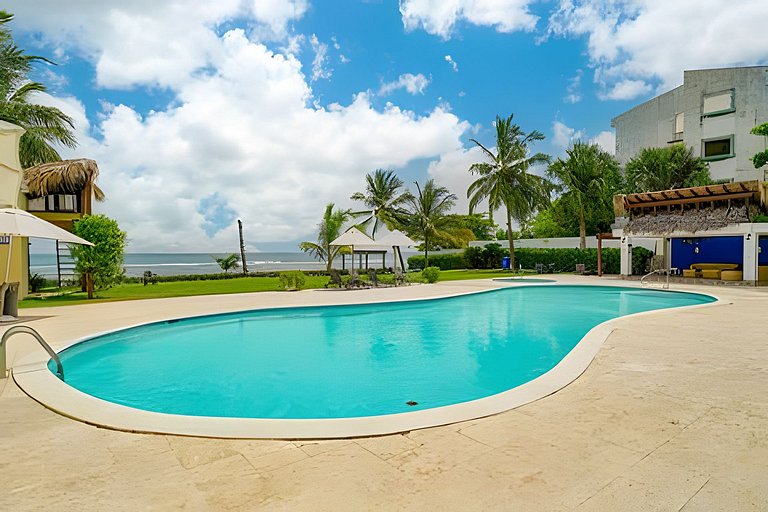 Caribbean Beachfront Living, Apartment