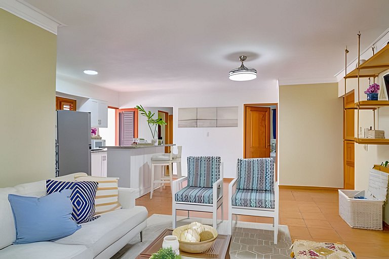 Caribbean Beachfront Living, Apartment