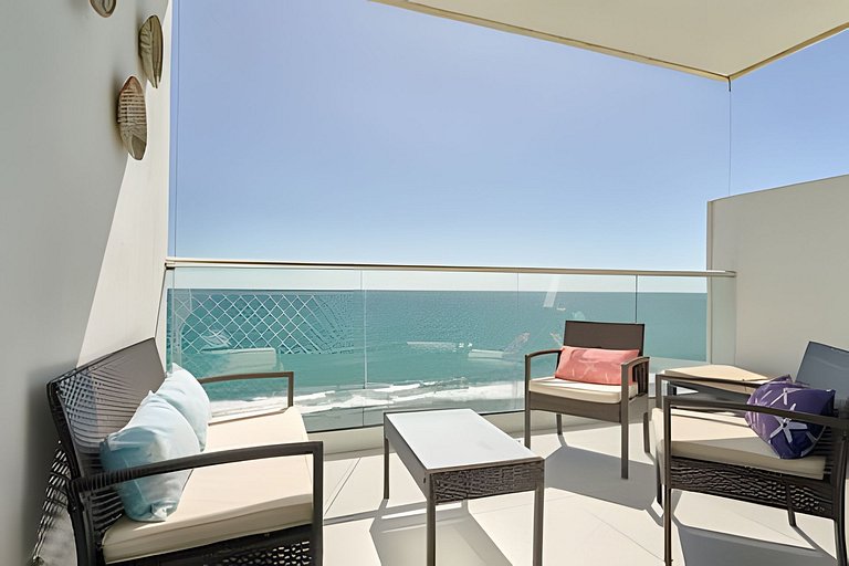 Caribbean Breeze beachfront apartment