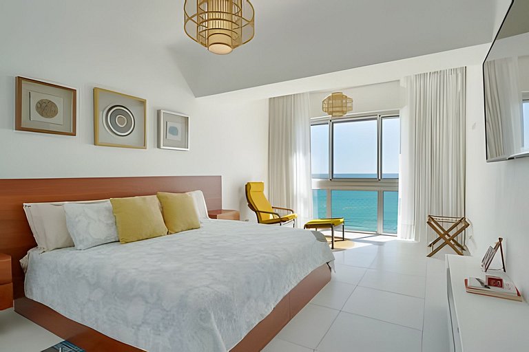 Caribbean Breeze beachfront apartment