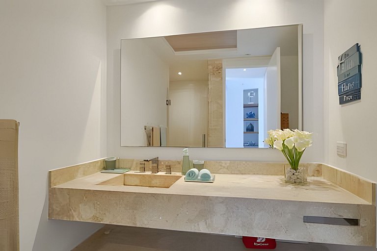 Caribbean Breeze beachfront apartment