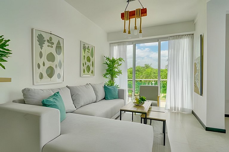 Caribbean Beachside Sunscape Apartment