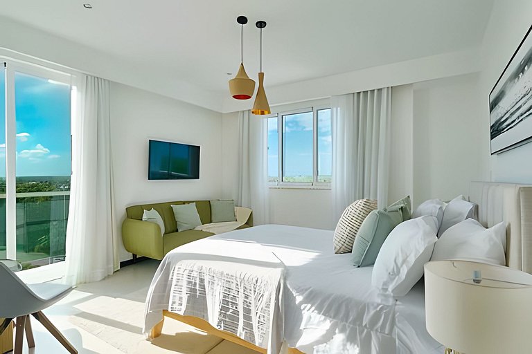 Caribbean Beachside Hidden Oasis Apartment.
