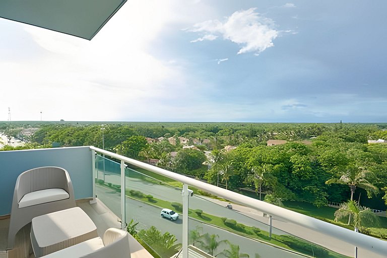 Caribbean Beachside Hidden Oasis Apartment.