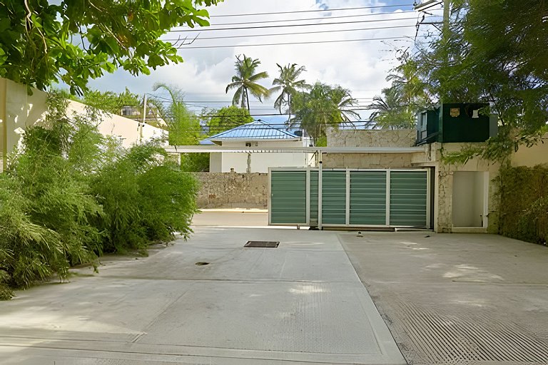 TV1-8B · Caribbean Beachside Dreamy Apartment