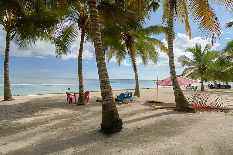 TV1-8B · Caribbean Beachside Dreamy Apartment