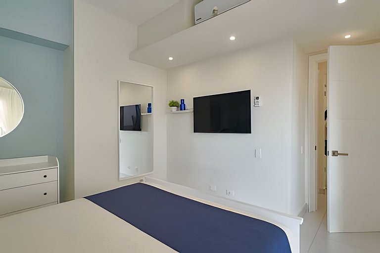 Caribbean Beachfront Apartment. W/ Scenic view
