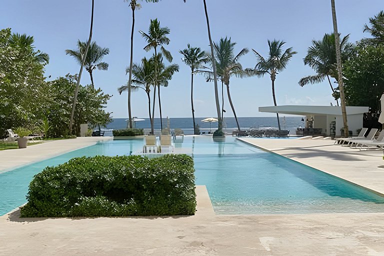 Caribbean Beachfront Suite