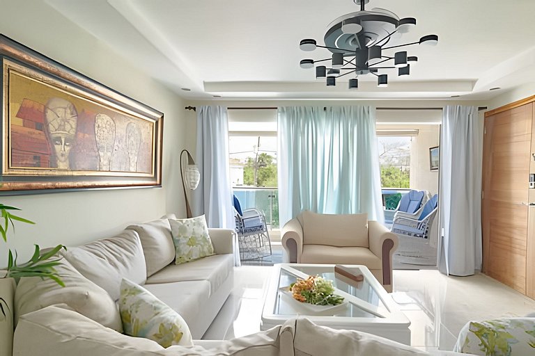 Caribbean Warmy Sand Apt. a Few steps