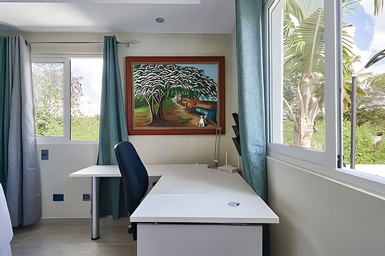 Caribbean Warmy Sand Apt. a Few steps