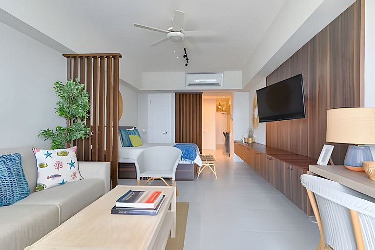 Caribbean Sea Panoramic View Suite on 17 Level