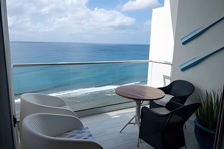 Caribbean Sea Panoramic View Suite on 17 Level