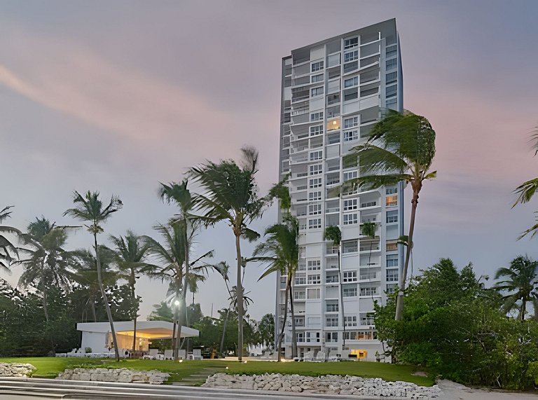 Caribbean Sea Panoramic View Suite on 17 Level