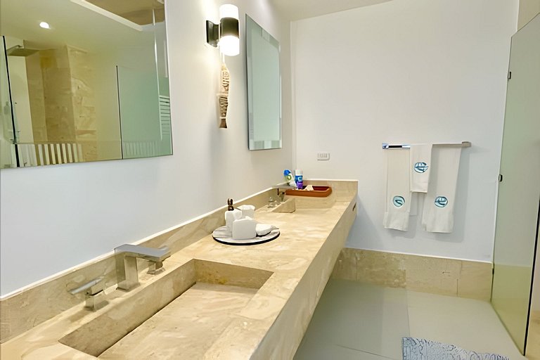 Caribbean Bechfront Family Apartment