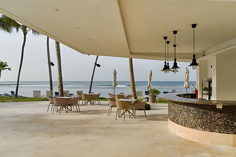 Caribbean Bechfront Family Apartment