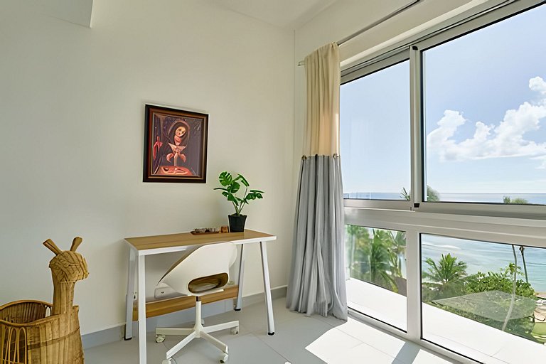 Caribbean Bechfront Family Apartment