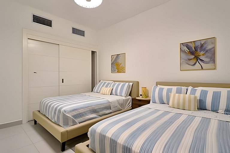 Caribbean Bechfront Family Apartment