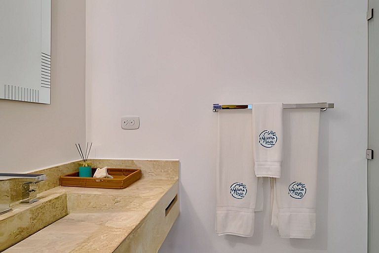Caribbean Bechfront Family Apartment