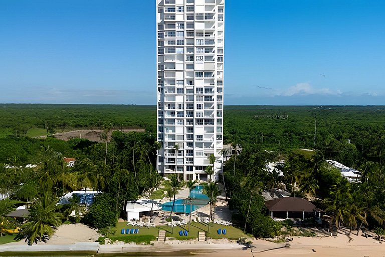 Caribbean Bechfront Family Apartment
