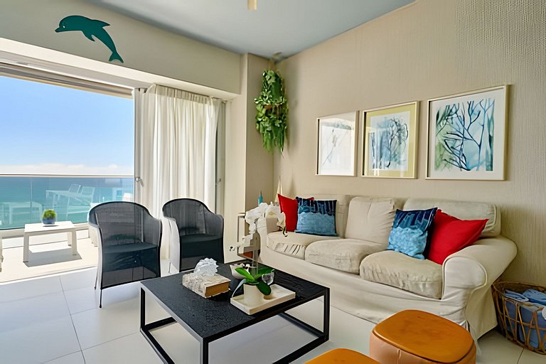 Caribbean Ocean View, Beachfront Apartment