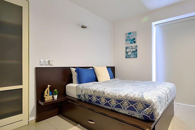 Caribbean Heavenly Oasis, Beachfront Apartment.