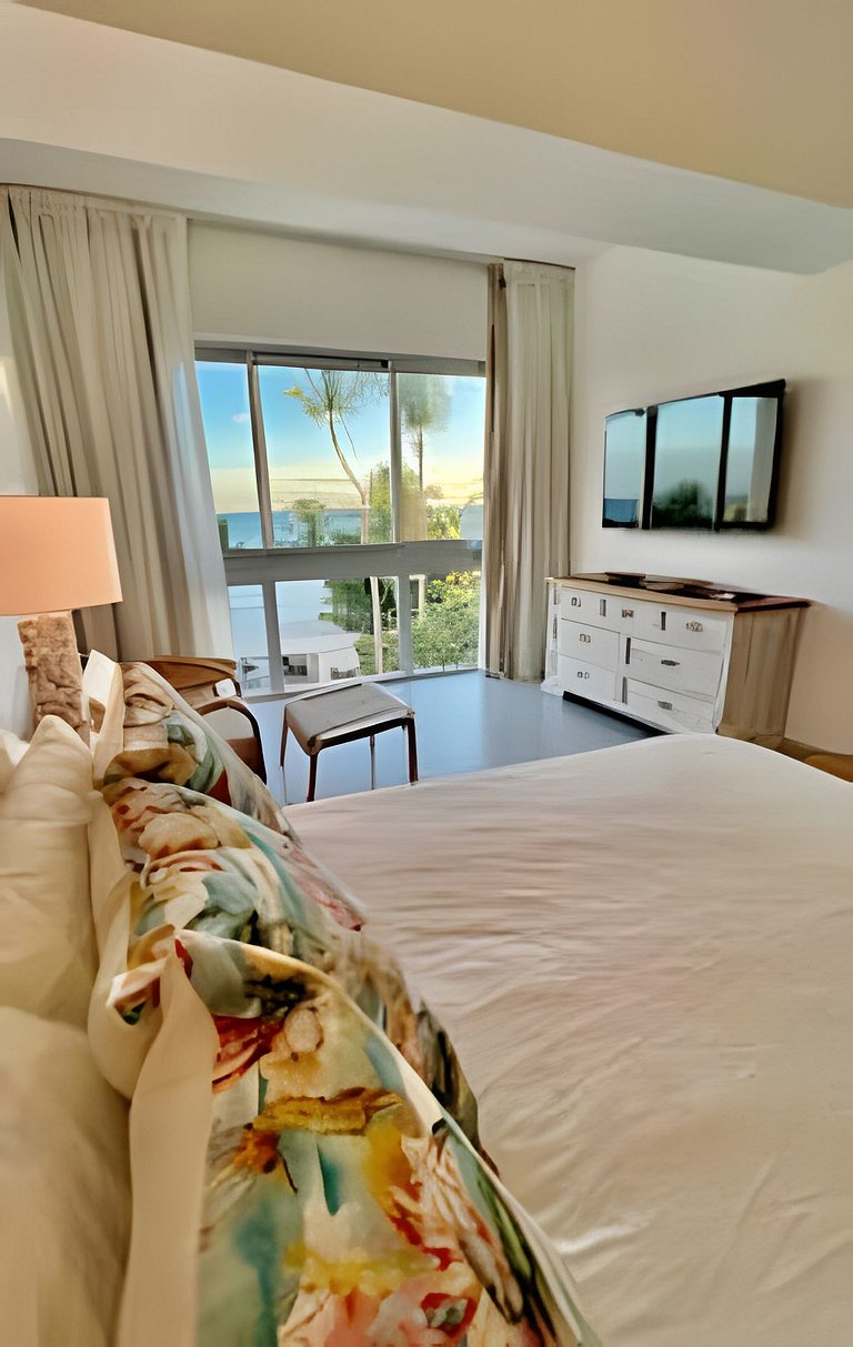 Caribbean Sunscape Beachfront Apartment