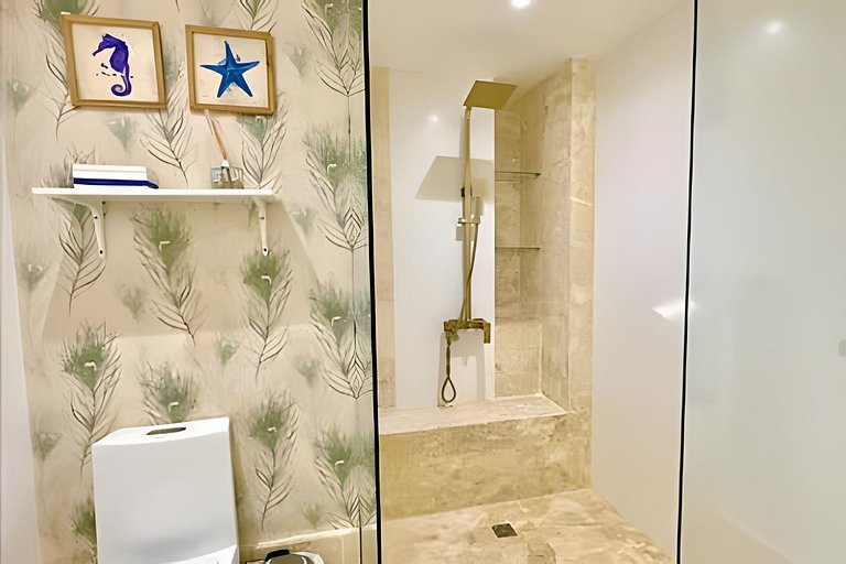 MP6 x 2 · Caribbean OceanView Master Suite