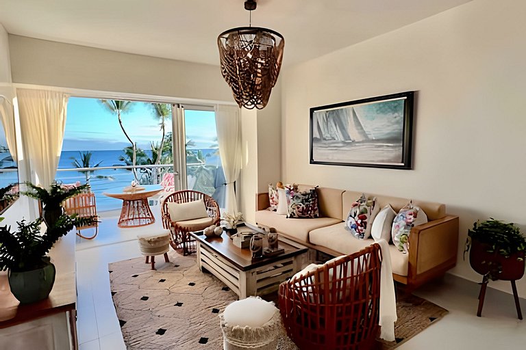 Caribbean Sunscape Beachfront Apartment