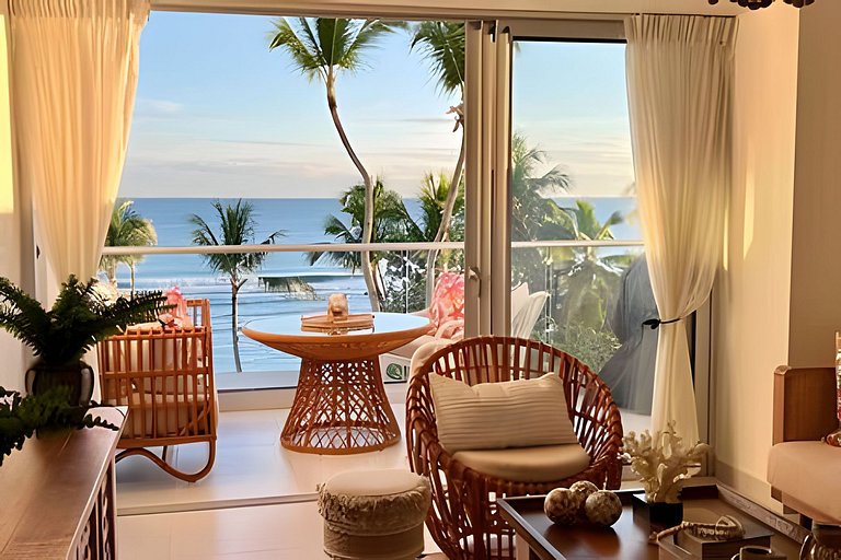 Caribbean Sunscape Beachfront Apartment