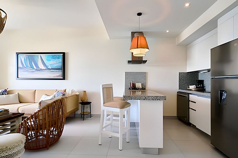Caribbean Sunscape Beachfront Apartment